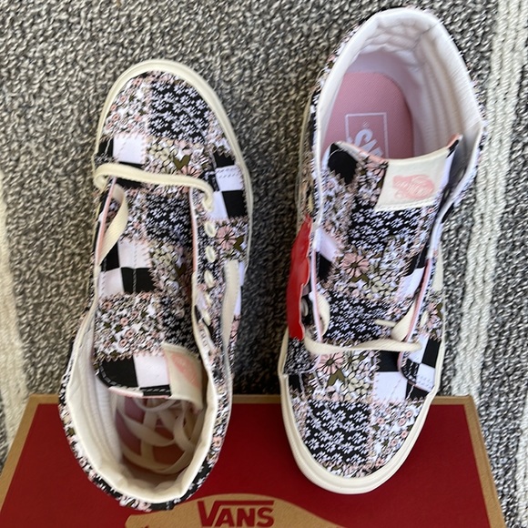 Vans Sk8-Hi Patchwork Floral Multi Marshmallow Pink MENS - Picture 13 of 16